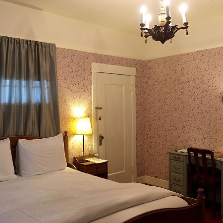 Cowper Inn Palo Alto Bagian luar foto